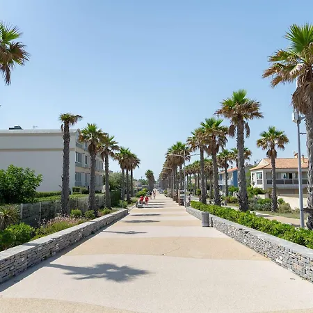 Maison De Climatisee Avec Terrasse, Parking Prive, Proche Et Commerces - Fr-1-387-190 * Marseillan (Herault)